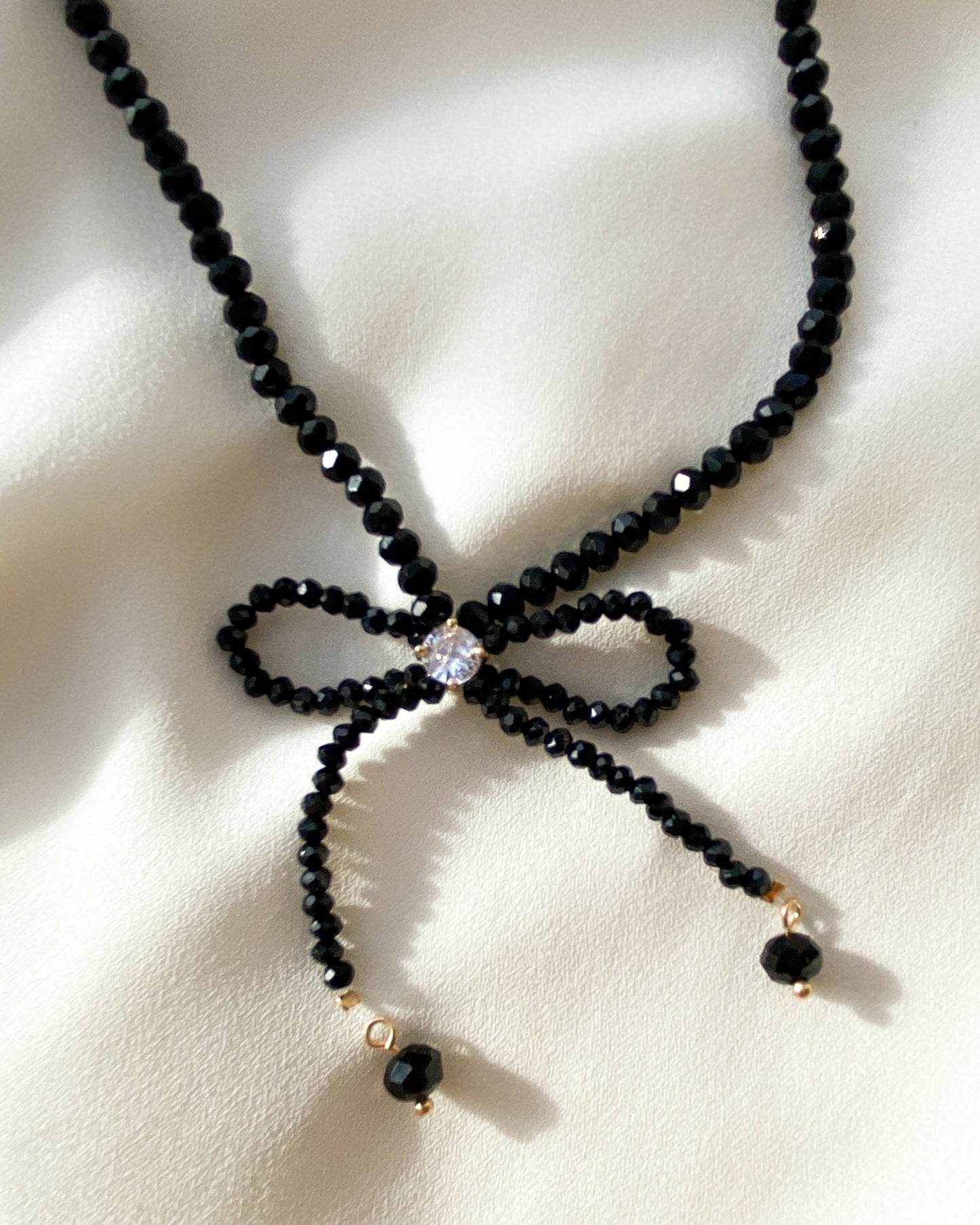 Beads bow Black